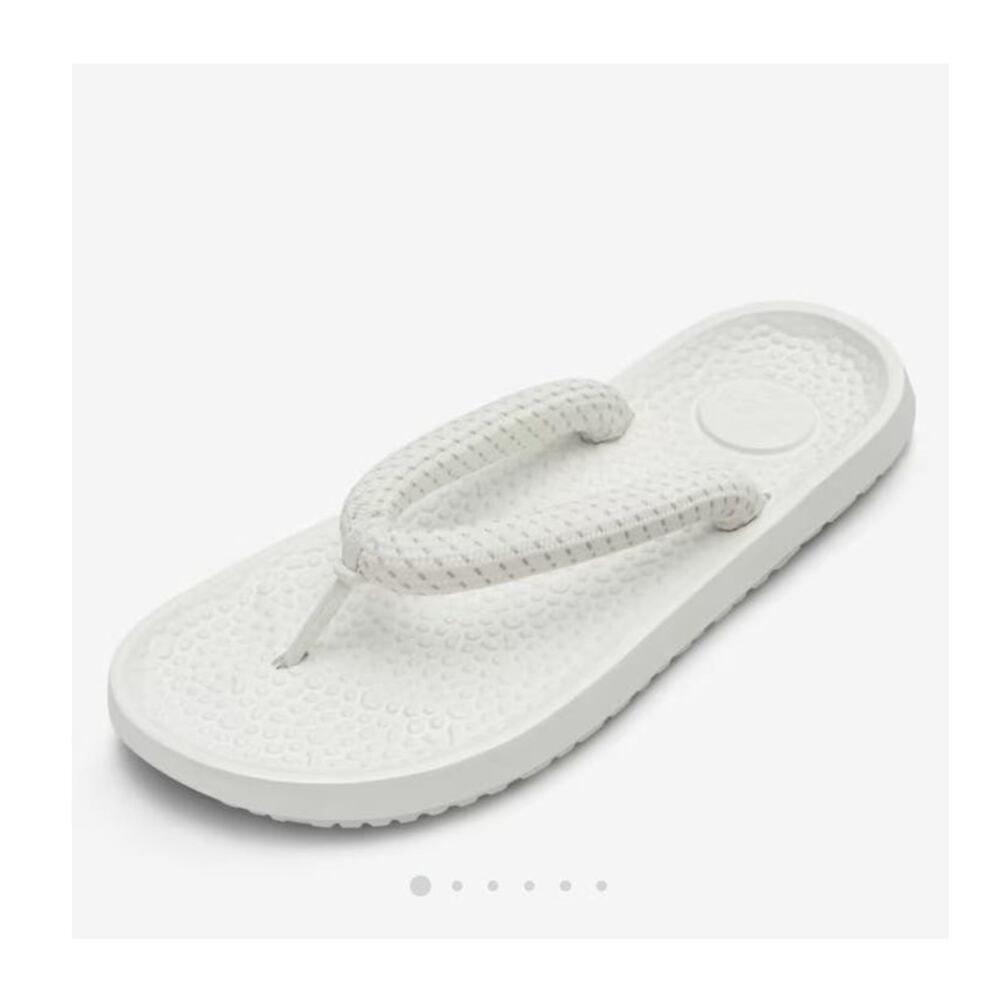 NWT allbirds Unisex Sugar Zeffer 2 - white / blizzard - Women 12 / Men 10